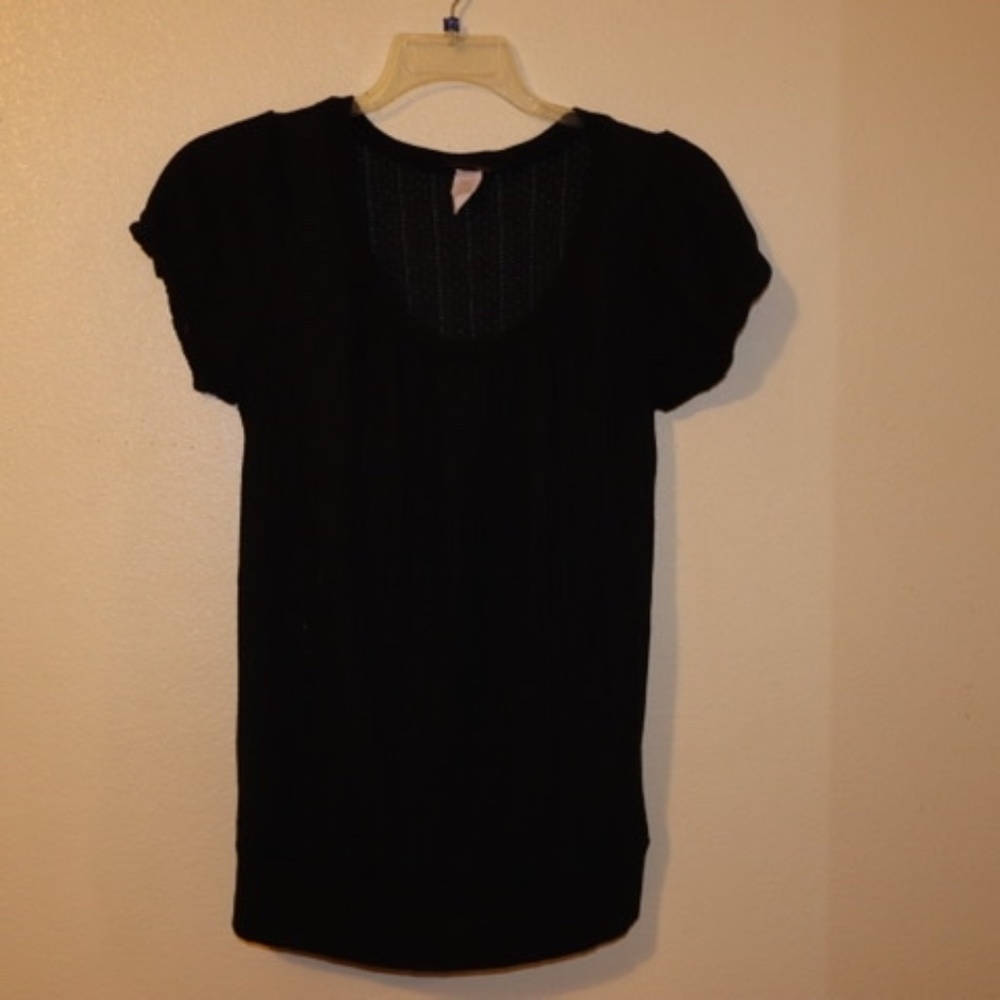 Black shirt